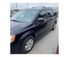 Dodge Caravan 2011 - 1/4